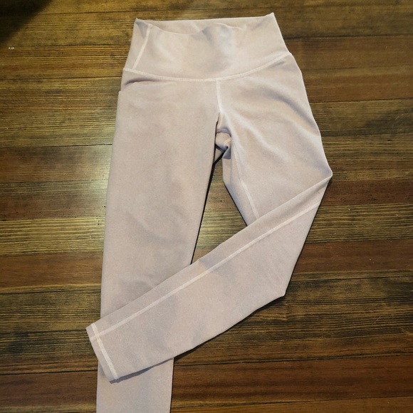 Fabletics - Picture 2 of 5